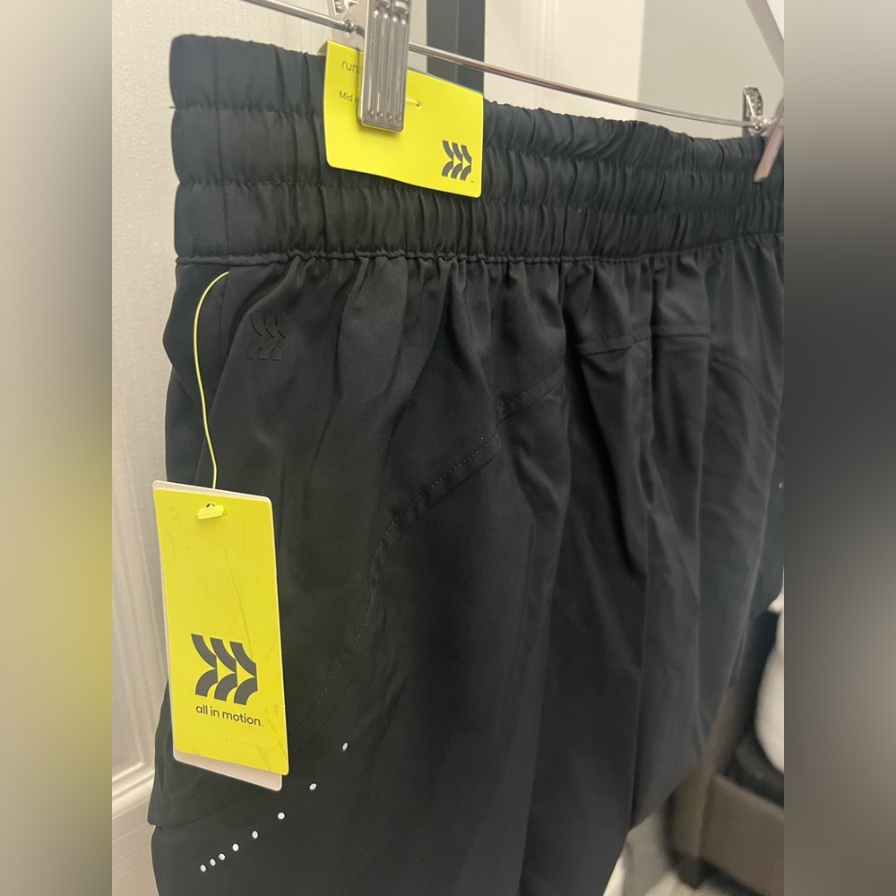 All in Motion Women Black Shorts